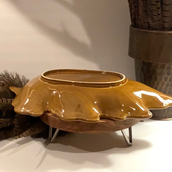 Pottery Barn Leaf Platter 🍁🍂 - Picture 6 of 16